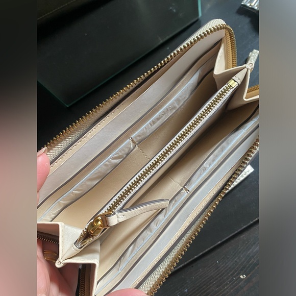 Tory burch Wallet - Picture 12 of 12